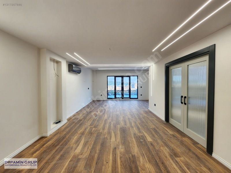 Kayapa İstiklal'de Önü Açık 5+1 Satılık Villa — fotoğraf 1