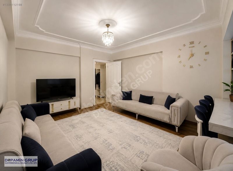 İhsaniye'de Kanuni Caddesi'ne Yakın 2+1 Satılık Daire — fotoğraf 1
