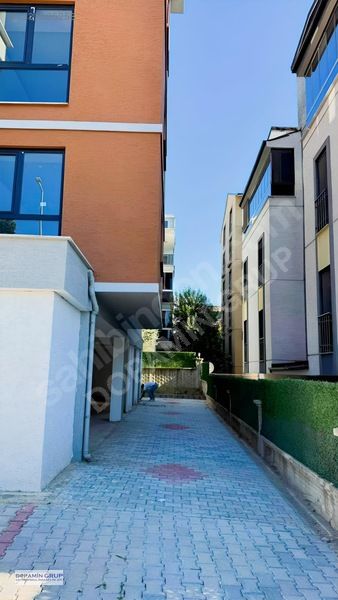 Akçalar'da Göl Manzaralı Sıfır 2+1 Satılık Daire — fotoğraf 4