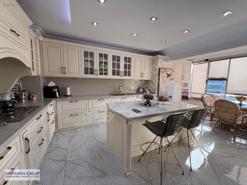 Raykent Sitesinde 320 m² Renovasyonlu 5+1 Dubleks — fotoğraf 4