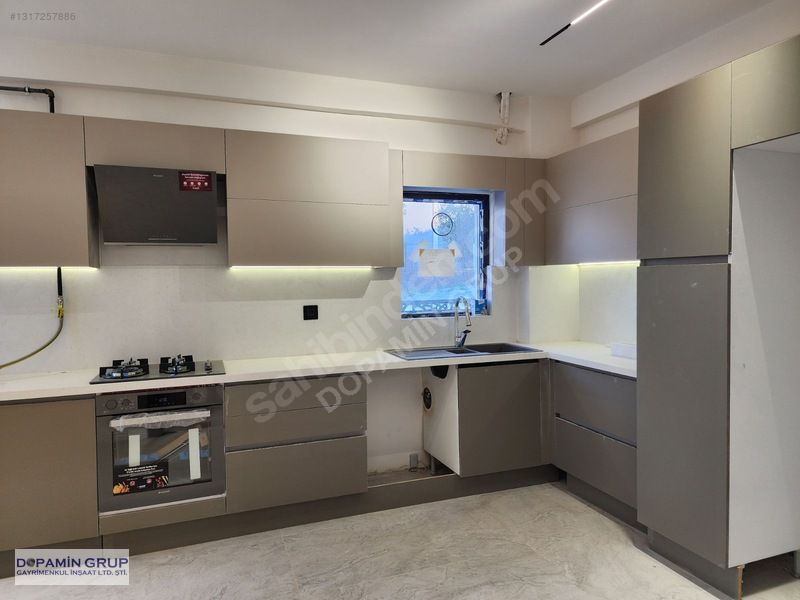 Kayapa İstiklal'de Önü Açık 5+1 Satılık Villa — fotoğraf 5