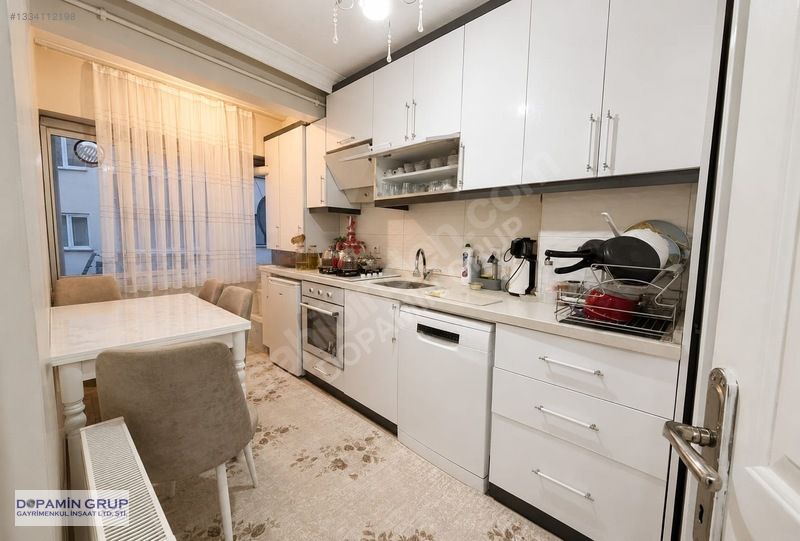 İhsaniye'de Kanuni Caddesi'ne Yakın 2+1 Satılık Daire — fotoğraf 5