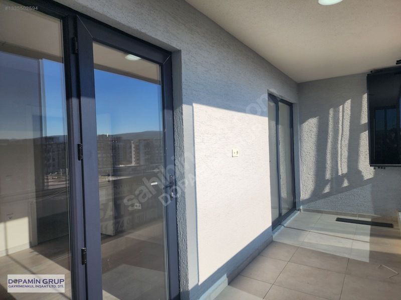 Balkan'da Havuzlu Sitede Bulvar Cepheli 3+1 Daire — fotoğraf 11