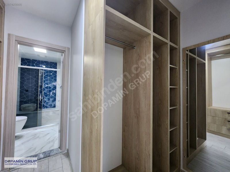 Güzelyalı'da Deniz Manzaralı Eşyalı 5+1 Dubleks — fotoğraf 13