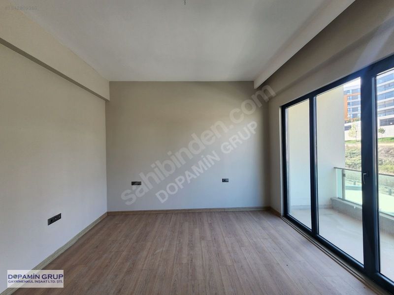 Balkan'da Havuzlu Sitede 4+1 Satılık Villa — fotoğraf 15
