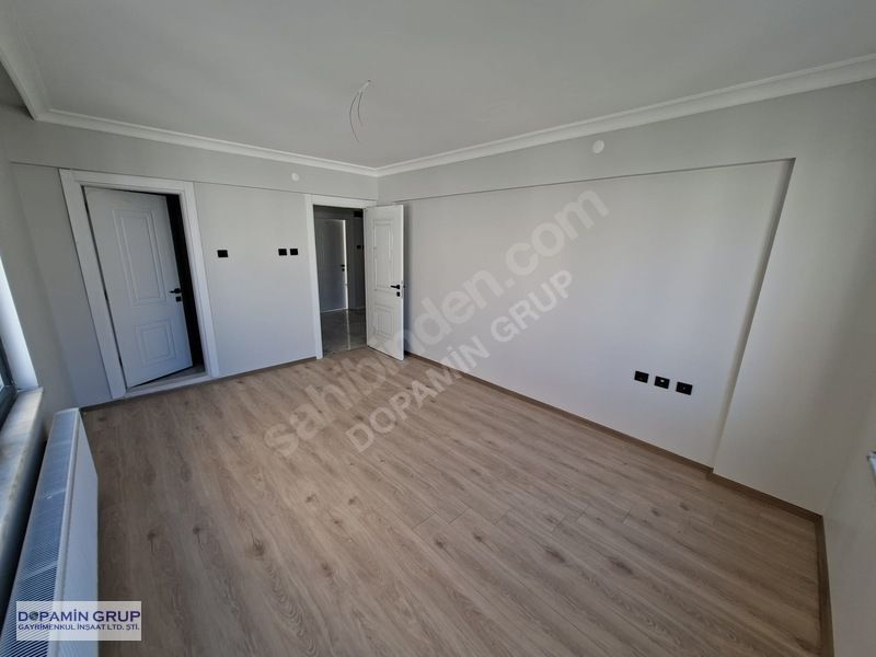 Akpınar'da 377 m² Arsa Paylı 6+2 Müstakil Villa — fotoğraf 15