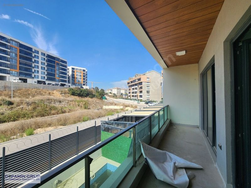 Balkan'da Havuzlu Sitede 4+1 Satılık Villa — fotoğraf 17