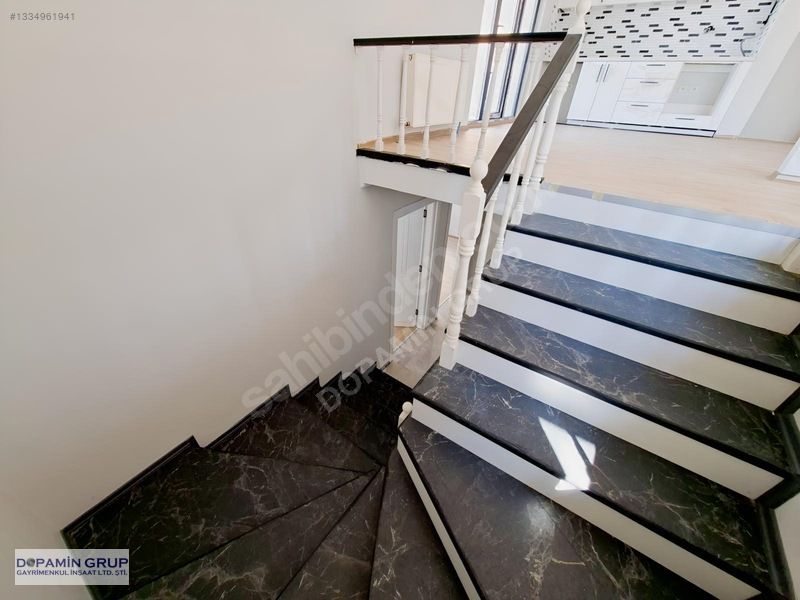 Akpınar'da 377 m² Arsa Paylı 6+2 Müstakil Villa — fotoğraf 18