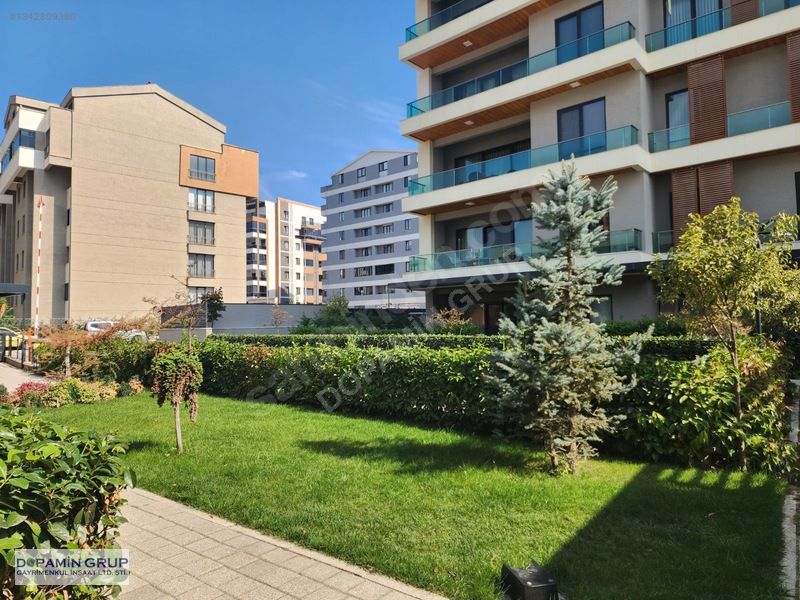 Balkan'da Havuzlu Sitede 4+1 Satılık Villa — fotoğraf 19