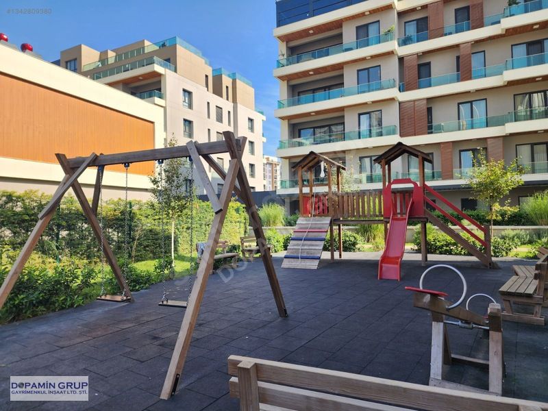 Balkan'da Havuzlu Sitede 4+1 Satılık Villa — fotoğraf 20